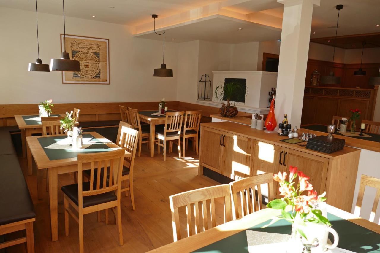 Hotel Zum Schwarzen Ross Und Gutmann Zur Post Hilpoltstein Exterior photo